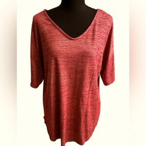 Simply Styled Ladies Red with Gold Flecks Short Sleeved Top Size Large